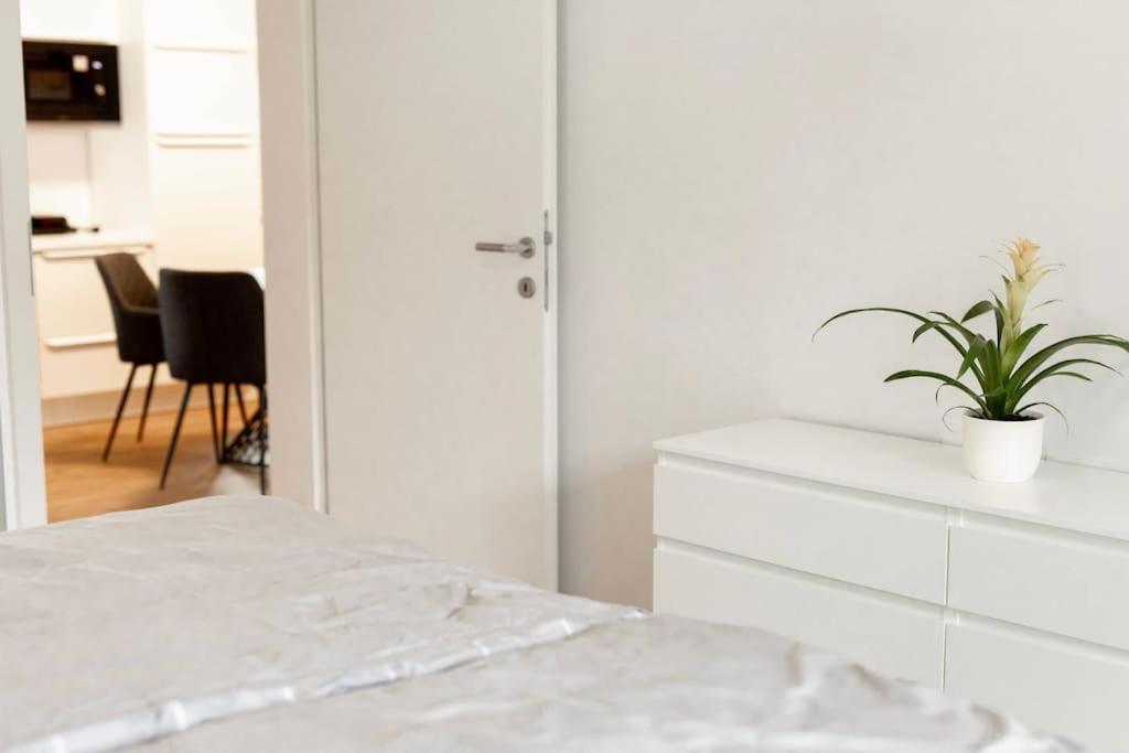 Zirovnica Aura Apartments מראה חיצוני תמונה