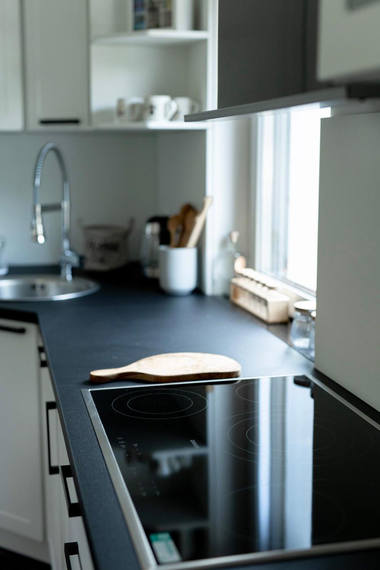 Zirovnica Aura Apartments מראה חיצוני תמונה