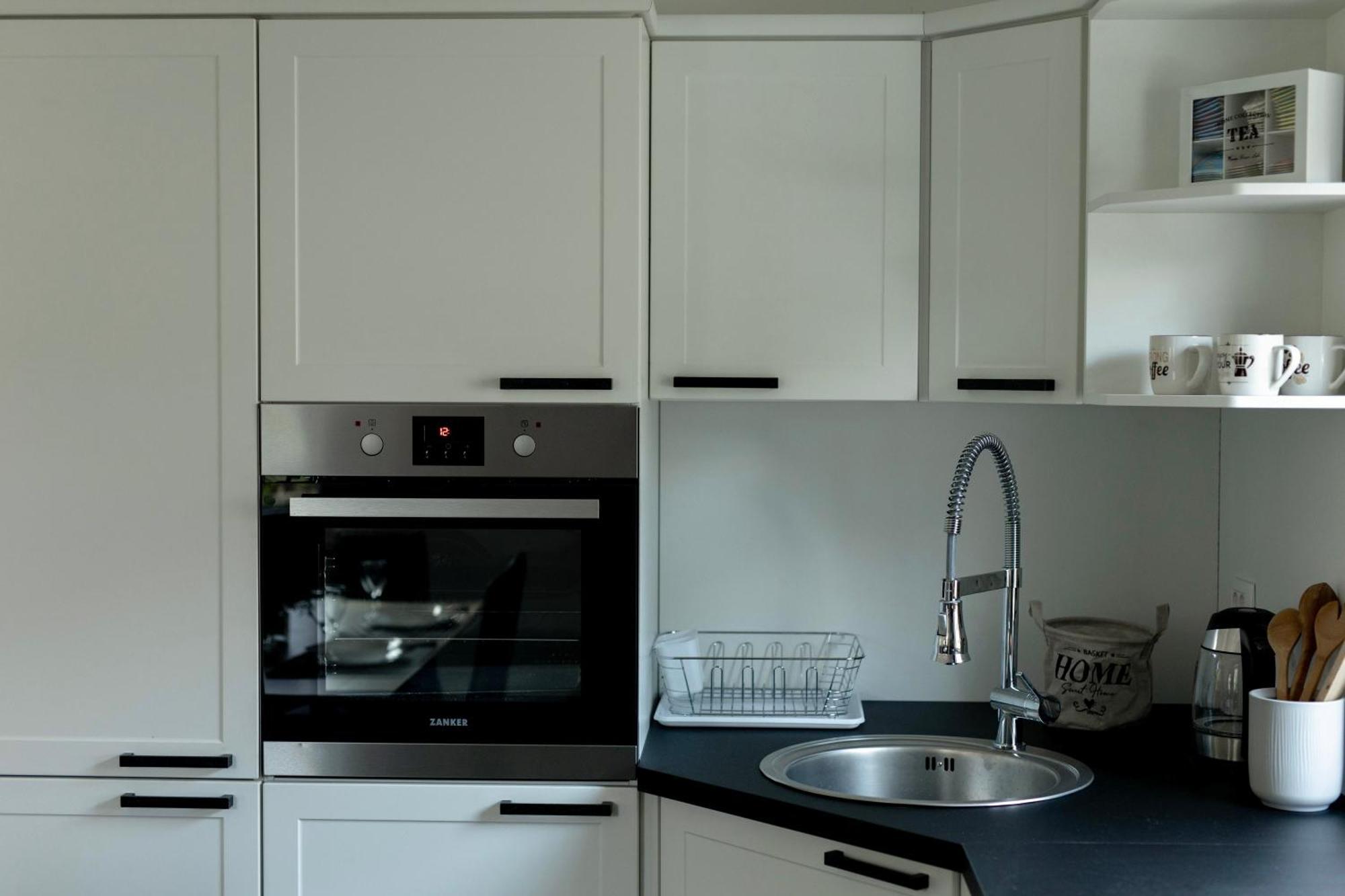 Zirovnica Aura Apartments מראה חיצוני תמונה