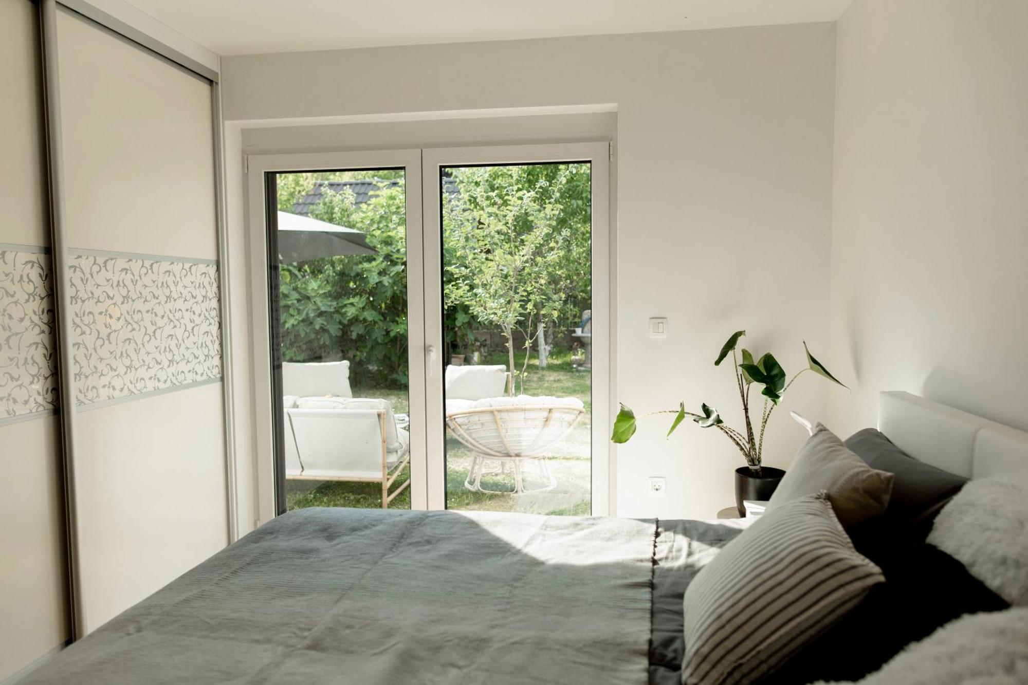 Zirovnica Aura Apartments מראה חיצוני תמונה