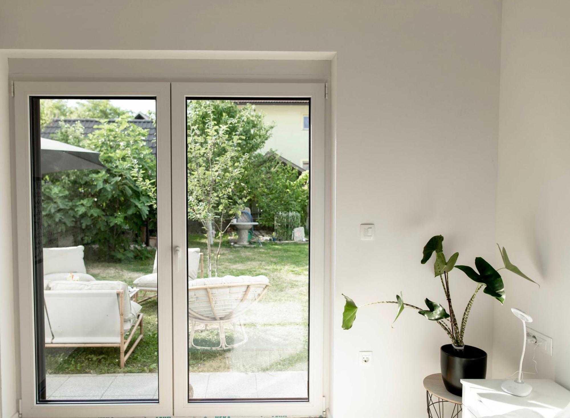Zirovnica Aura Apartments מראה חיצוני תמונה
